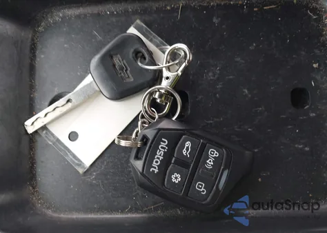 2018 Chevrolet Silverado K1500 Custom from USA, damaged, VIN 1GCVKPEC6JZ357465